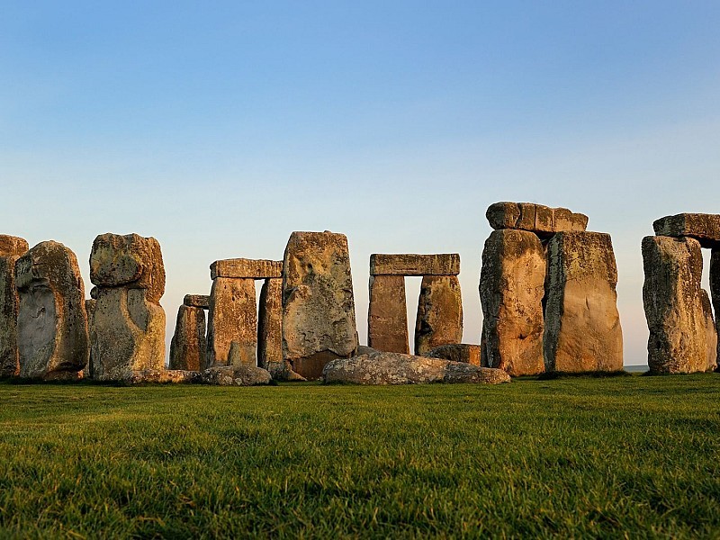 Stonehenge Half Day Tour