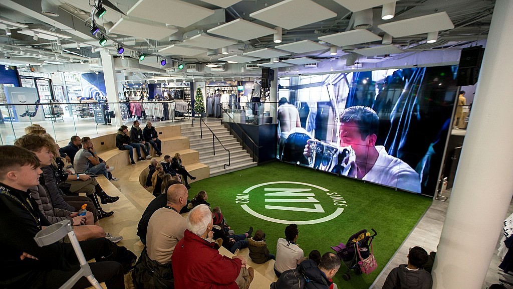 Book tickets to the Tottenham Hotspur Stadium Tour. Football magic awaits!