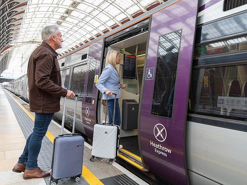 Effortless Travel with the Heathrow Express -Secure your tickets today!