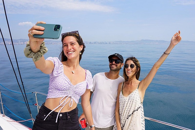 Small Group Catamaran Trip in Barcelona