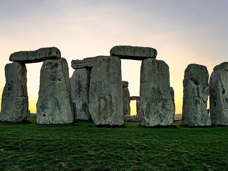 Bath and Stonehenge Small Group tour - excluding cream tea