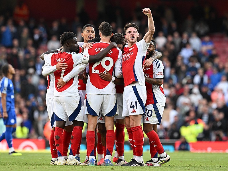 Arsenal v Paris Saint-Germain