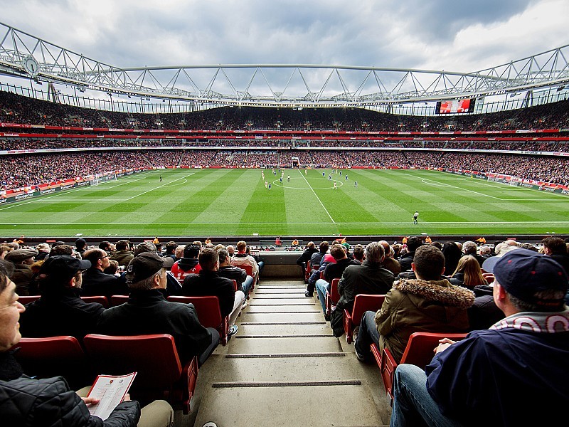 Arsenal v Paris Saint-Germain